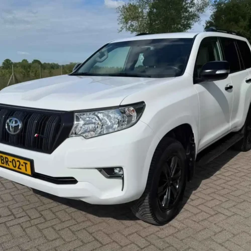 Toyota Land Cruiser 150 2.8 D-4D-F Comfort Window Van